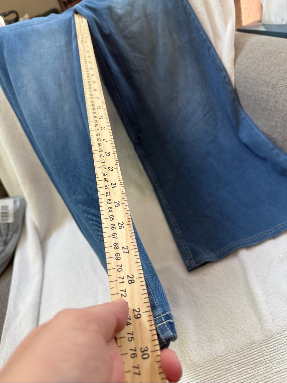 Wide-Leg Pull-On Jeans in Blue — Comfortable Everyday Style - Picture 13 of 16